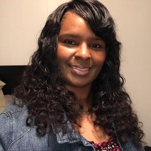 Meet your Posher, Jana